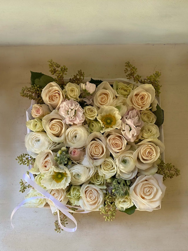Bianca Flower Box