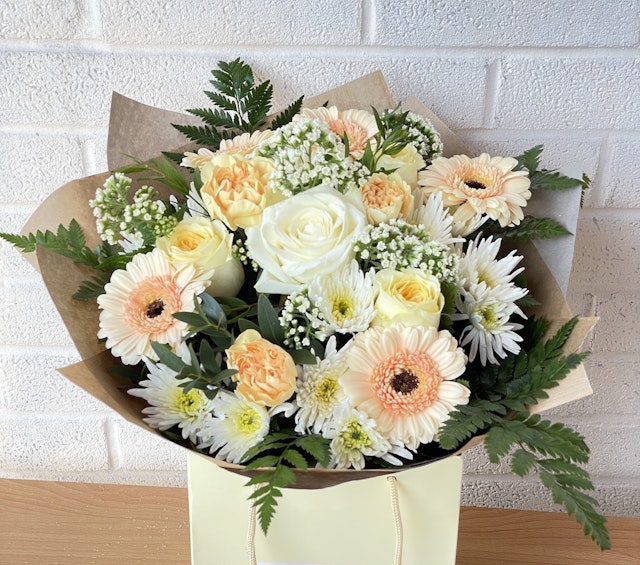 Cream & White Bouquet