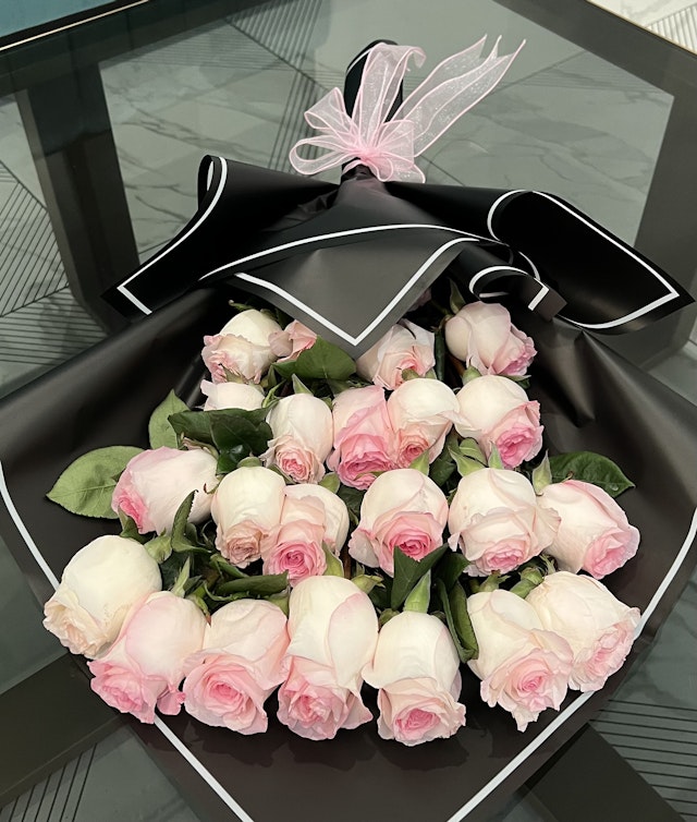 24 Natural Pink Roses