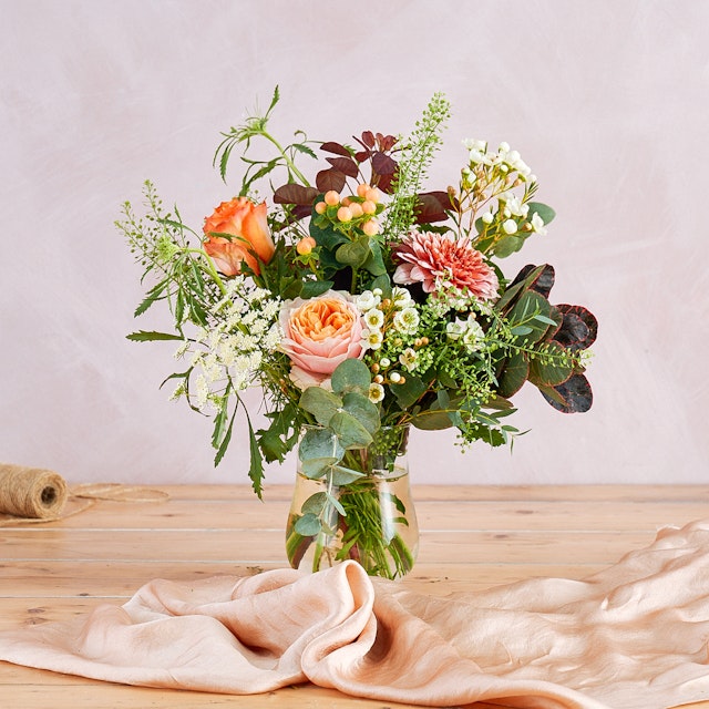 Darent posie in vase