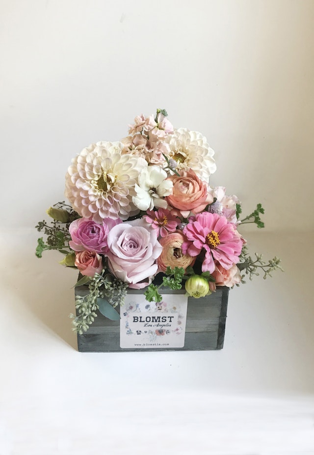 Merle Flower Box
